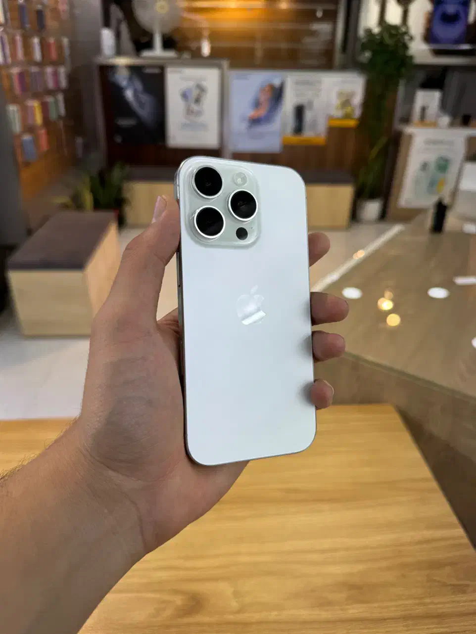 16 pro zaa|موبایل|کرج, اصفهانی‌ها|دیوار