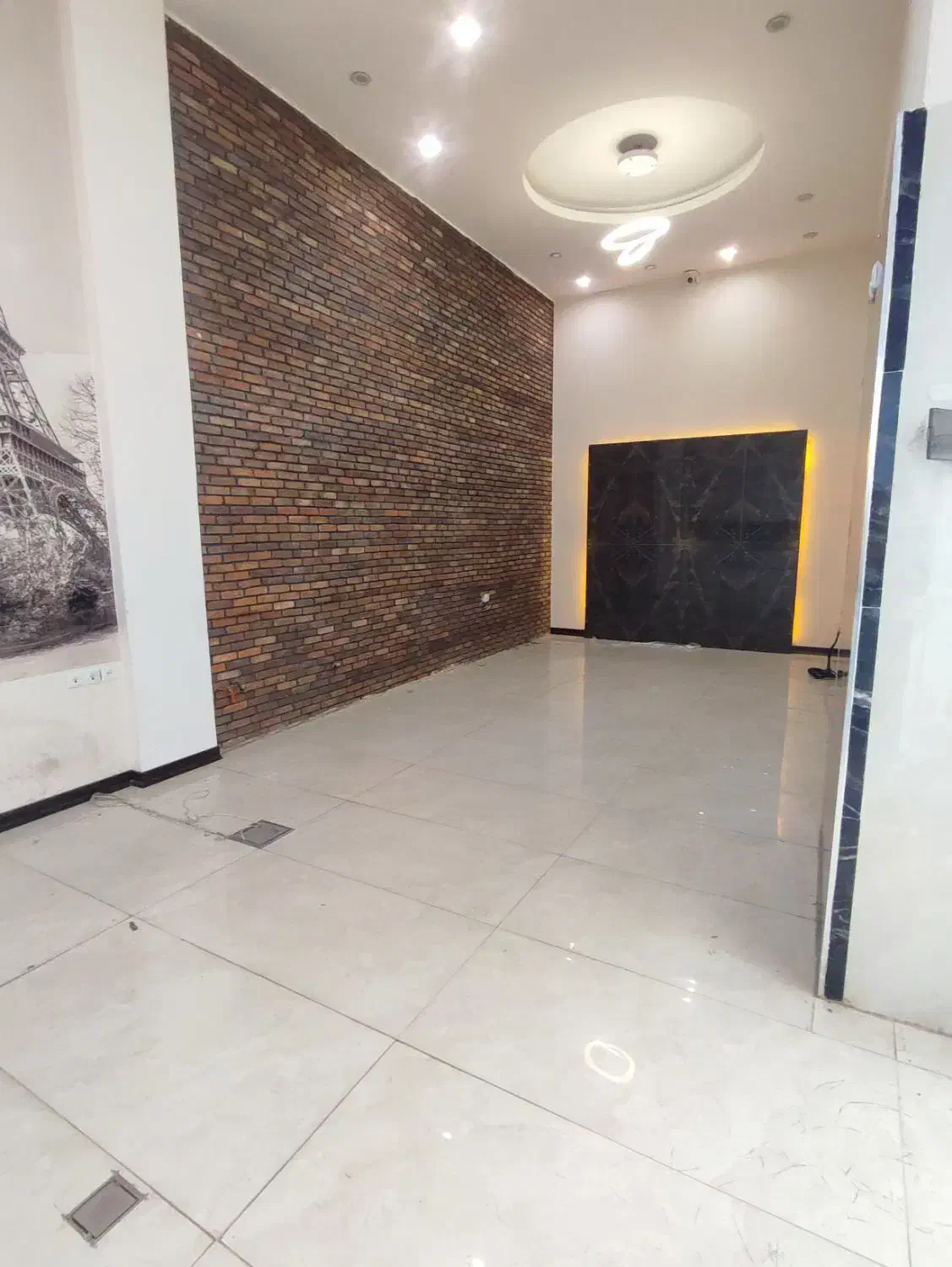 تجاری اجاره ای میدان مدرس 40m،،روبرو مصلی 35m|اجارهٔ دفتر کار، اتاق اداری، مطب|خمین, |دیوار