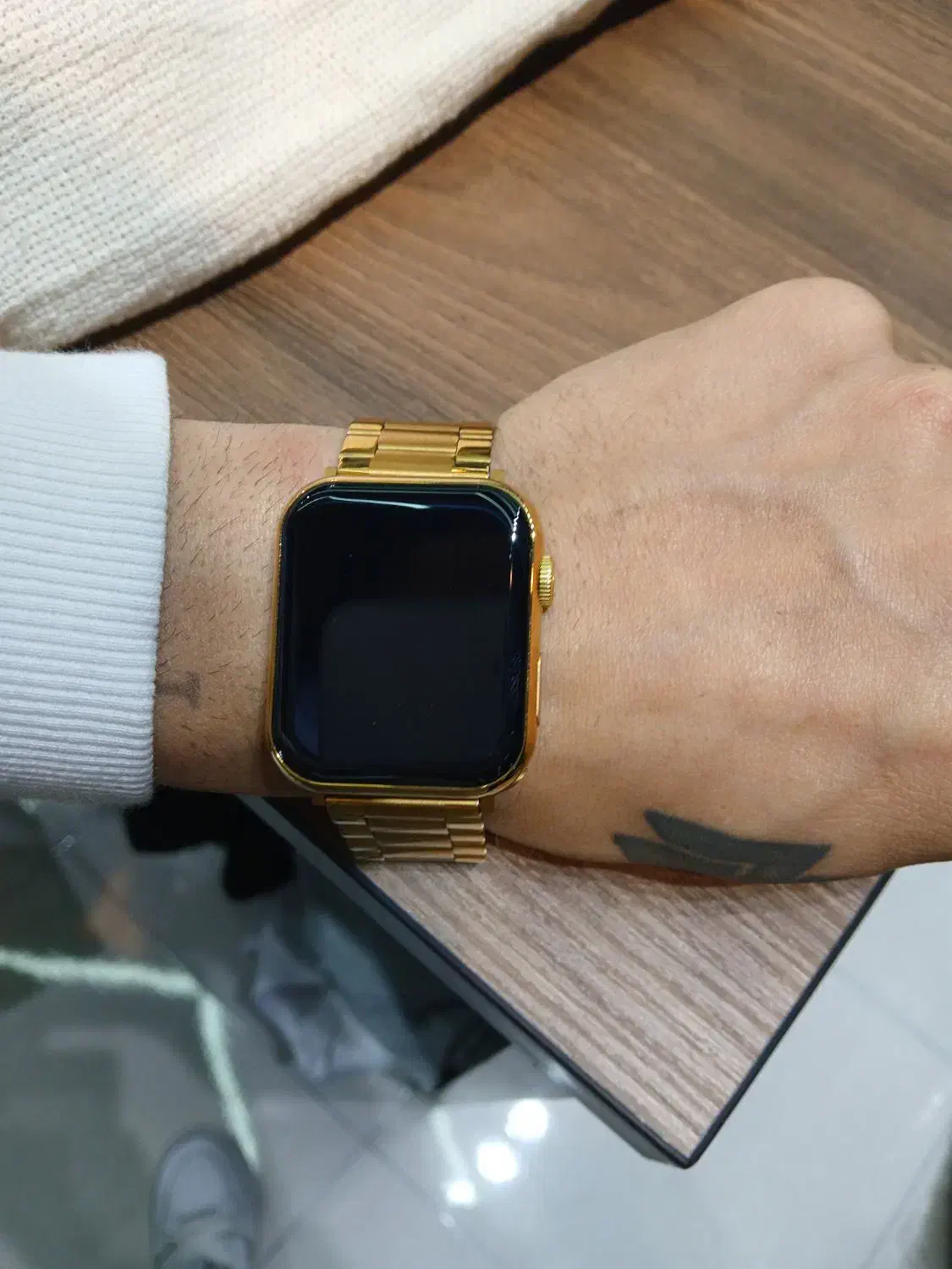 ساعت هوشمند|ساعت|شیراز, شهرک قمشه|دیوار