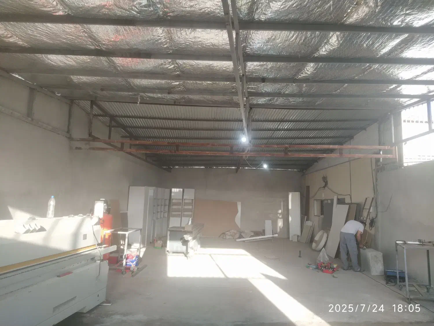 فروشگاه و نمایشگاه اجاره‌ای (جاده نورعلی بیک)|اجارهٔ مغازه و غرفه|ساوه, |دیوار