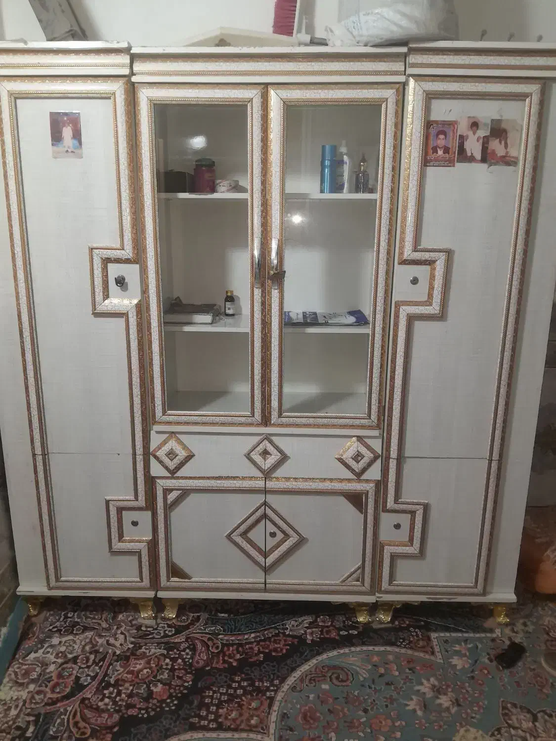 کمد لباس و بوفه|جاکفشی، کمد، دراور|زاهدان, |دیوار