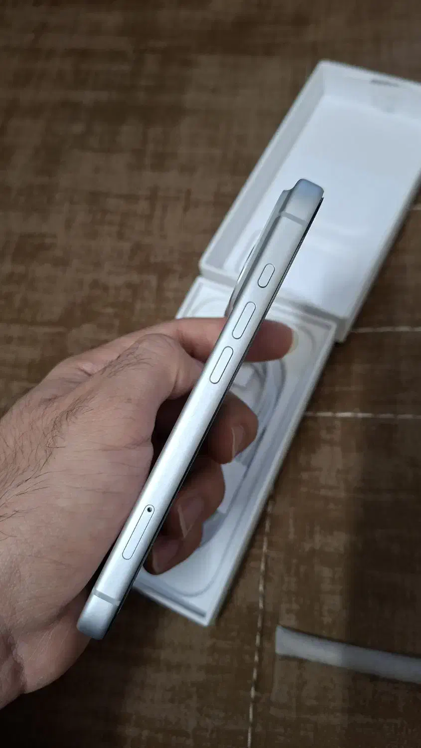 آیفون 17 pro|موبایل|اصفهان, گلزار|دیوار