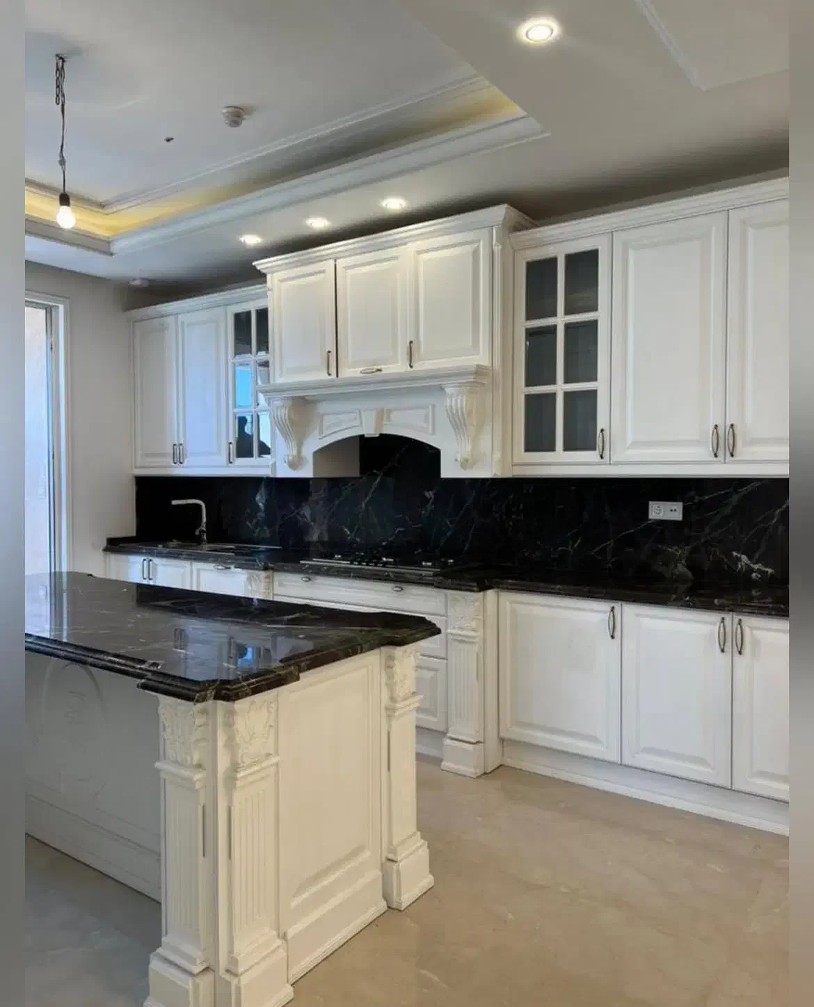 کامرانیه‌شمالی/۲۳۰متر/فول‌مشاعات/۳پارکینگ