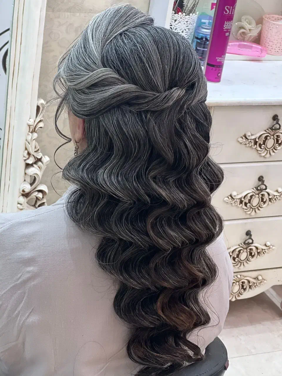 استخدام نیروی کار|استخدام درمانی، زیبایی، بهداشتی|کرج, کمالشهر|دیوار