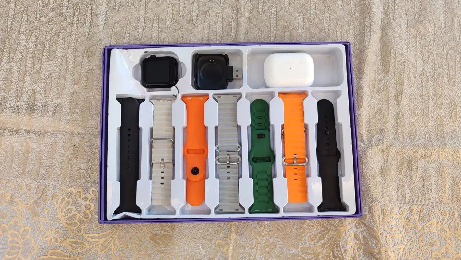 ساعت هوشمند|ساعت|نیشابور, بنیاد شهید|دیوار