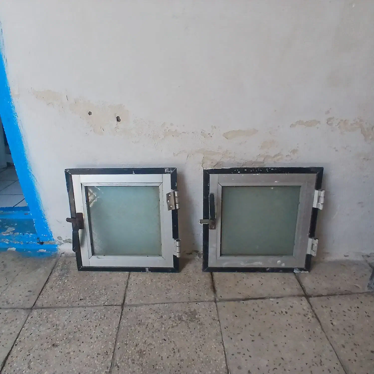 درب وپنجره آلومینیوم|مصالح و تجهیزات ساختمان|توتکابن, |دیوار