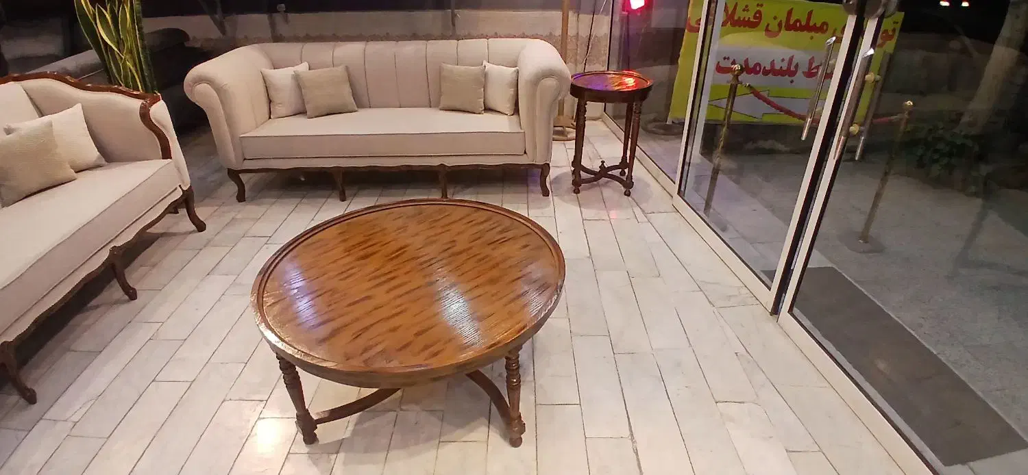 مبل ۱۰ نفر|مبلمان خانگی و میز عسلی|کلات (خراسان), |دیوار