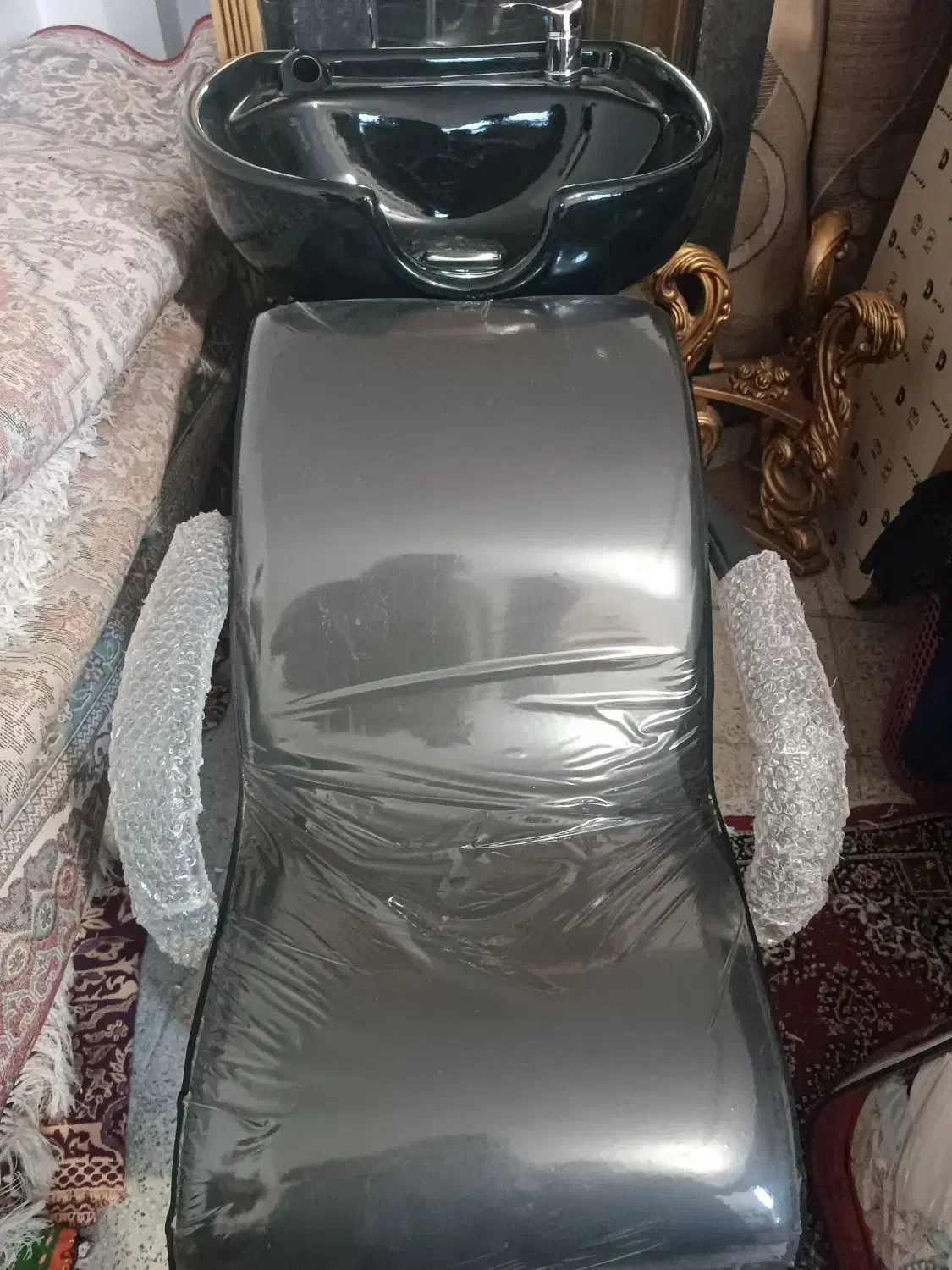 سرشور سالنی نو|آرایشگاه و سالن‌های زیبایی|لوشان, |دیوار