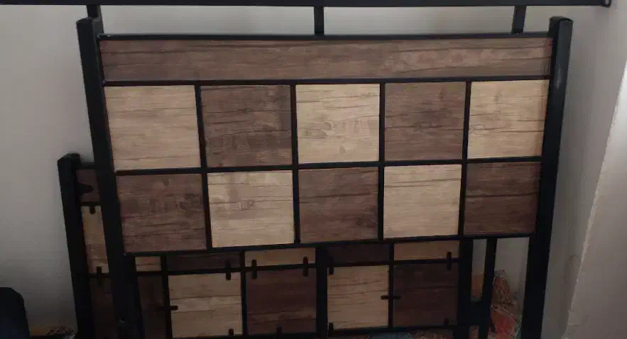 تخت خواب یک نفره|تخت و سرویس خواب|گلبهار, شهر جدید گلبهار|دیوار