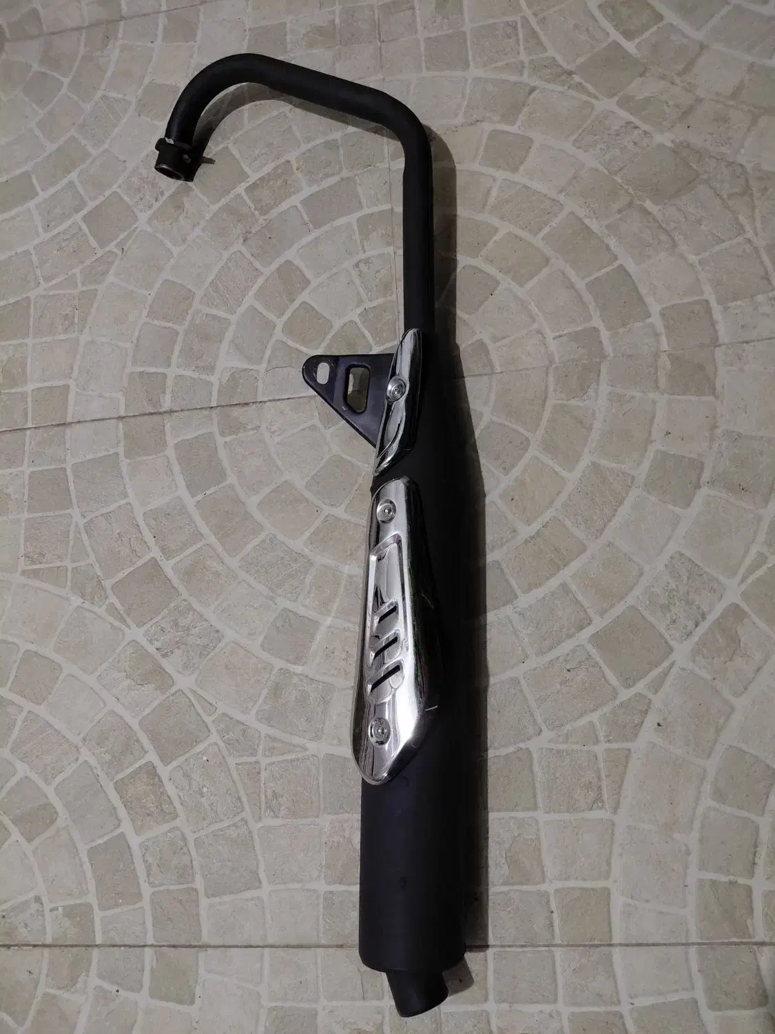 اگزوز موتورmkz.کاربرات|قطعات یدکی و لوازم جانبی|مرند, |دیوار