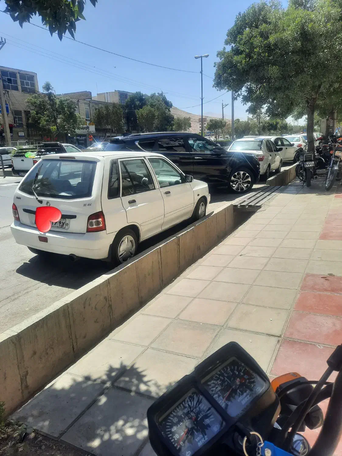 هاچپگ ۹۵تمیز عروسگ|خودرو سواری و وانت|اراک, |دیوار