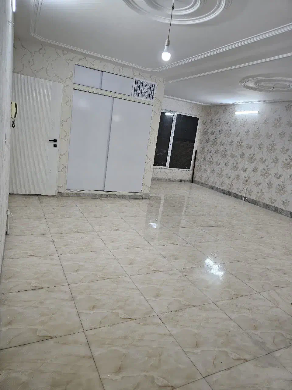 منزل۱۰۰متری دلباز میدان جهاد|اجارهٔ خانه و ویلا|کاشان, پشت شهربانی|دیوار