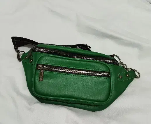 کیف کمری و کوله|کیف، کفش، کمربند|گرگان, |دیوار