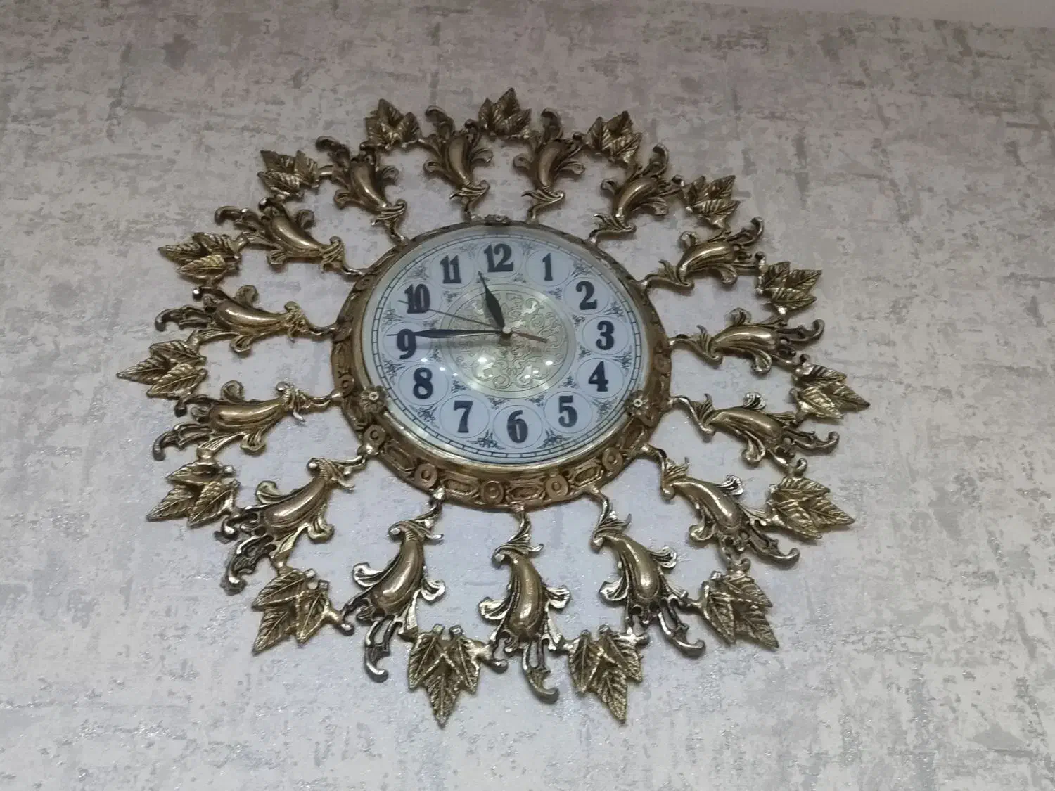 ساعت دیواری برنز برنجی|ساعت دیواری و تزئینی|گلستان (تهران), |دیوار