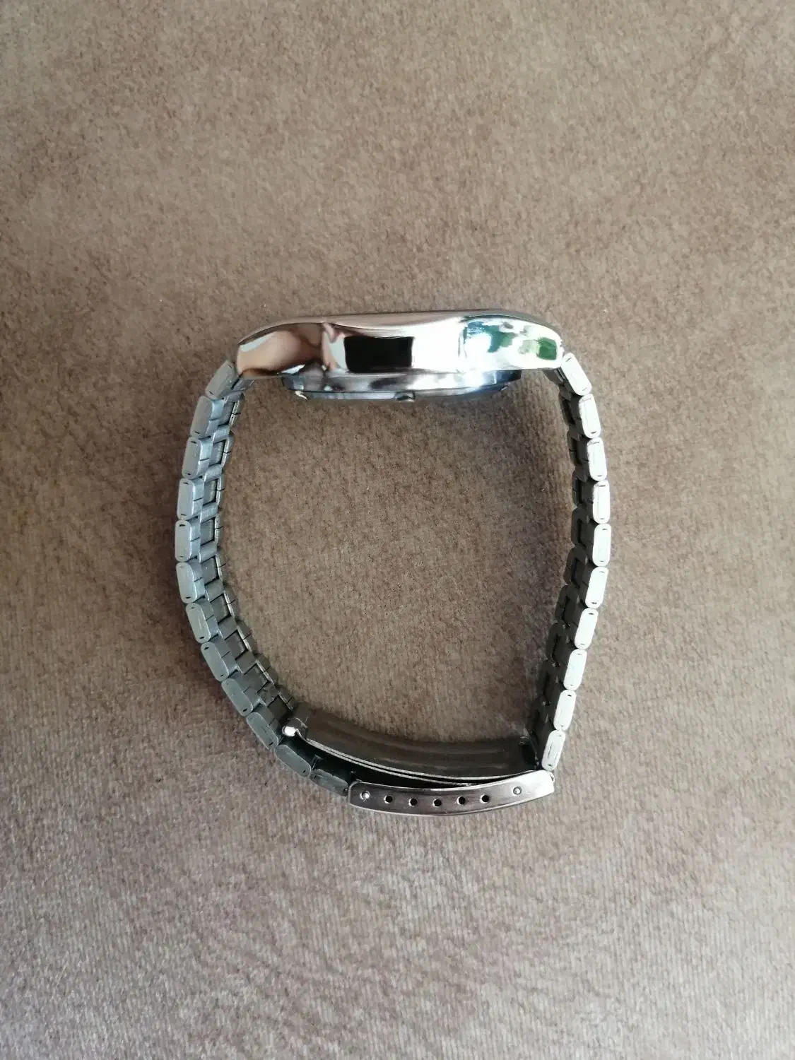 ساعت مچی اورینت ساخت ژاپن|ساعت|اصفهان, فرودگاه شهید بهشتی|دیوار