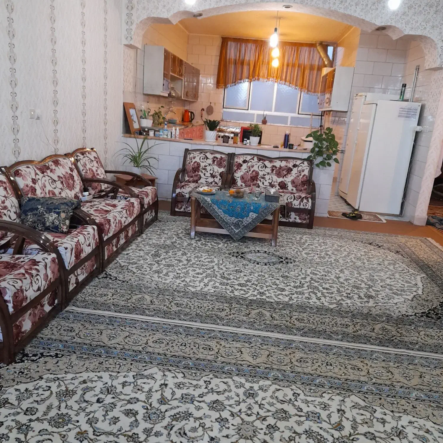 خانه مسافر|اجارهٔ کوتاه‌مدت آپارتمان و سوئیت|شهرکرد, |دیوار