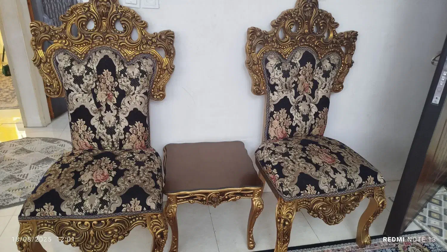 مبل سلطنتی|مبلمان خانگی و میز عسلی|ری, علایین|دیوار