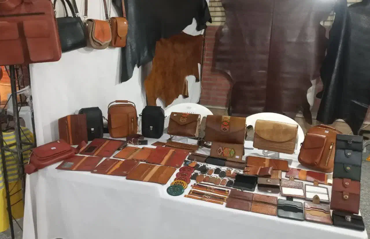 کیف دیپلمات اداری|حراج|بیرجند, |دیوار