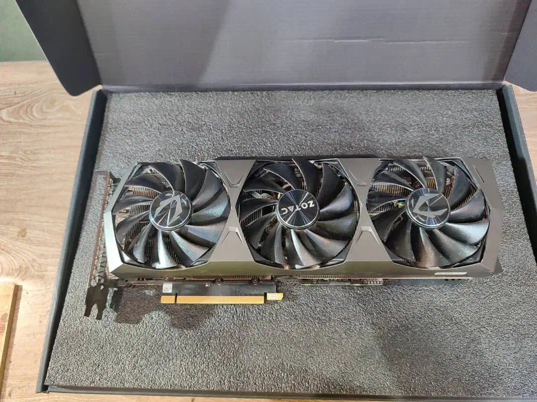 کارت گرافیک 3090 zotac trinity|قطعات و لوازم جانبی رایانه|اراک, |دیوار