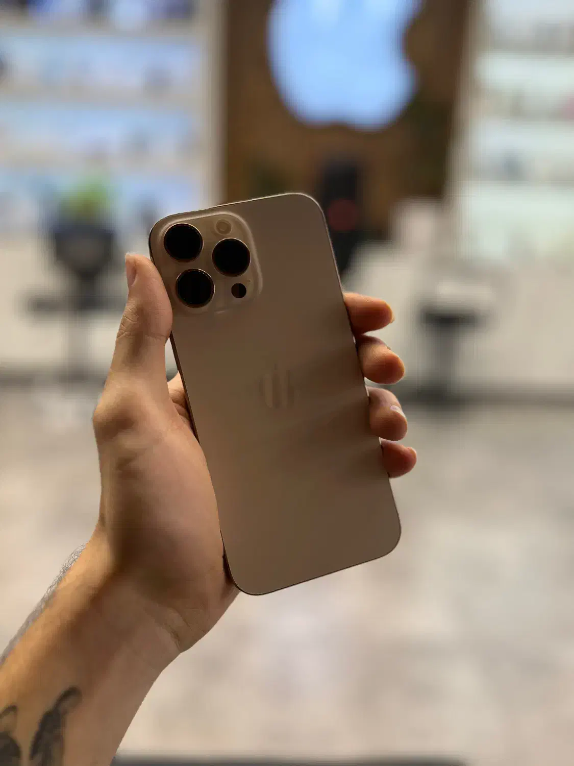 iphone 16 pro max 256 zaa|موبایل|تهران, شیخ هادی|دیوار