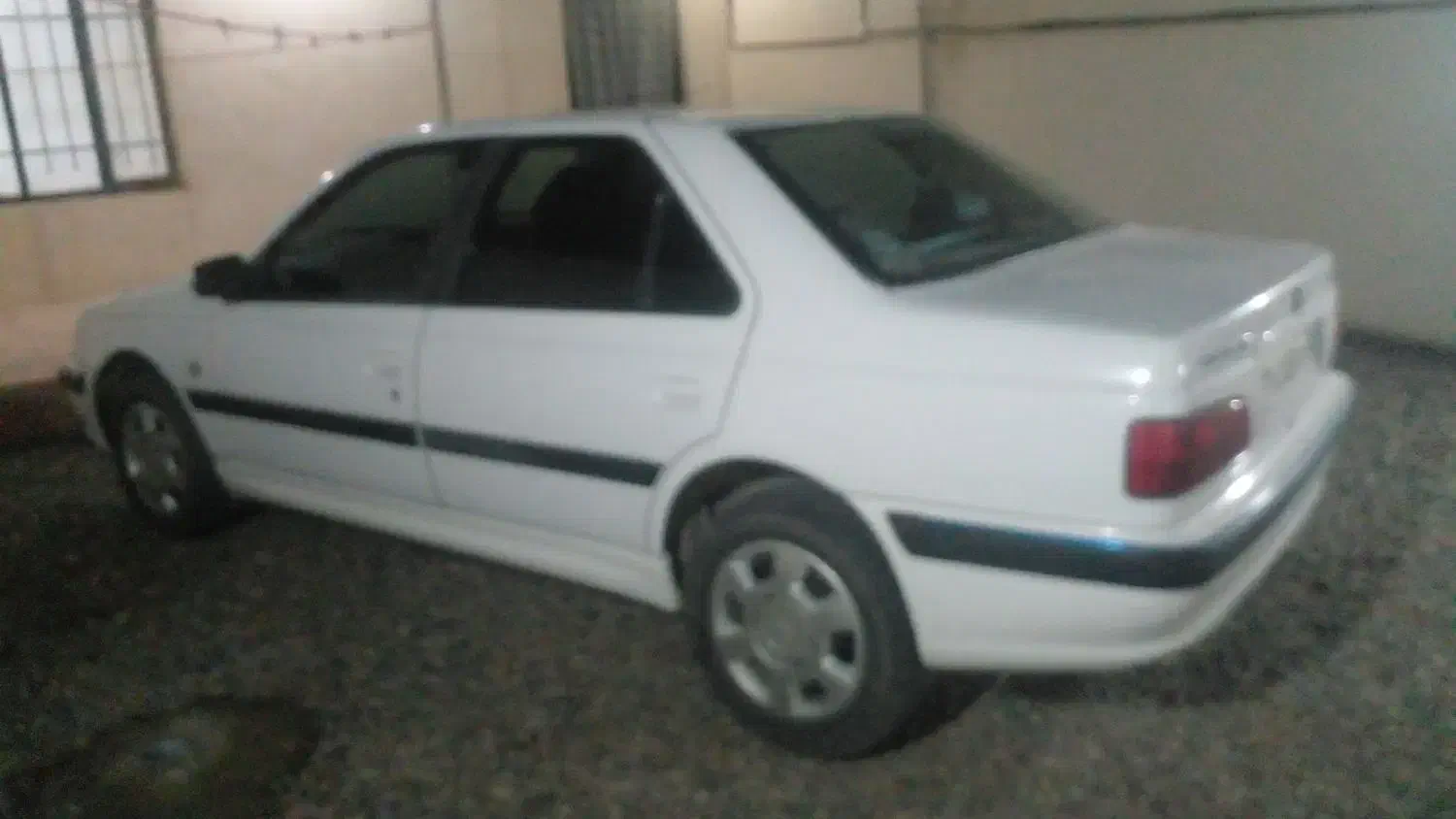 پژو پارس سال مدل۹۸|خودرو سواری و وانت|مشهد, شهید قربانی|دیوار