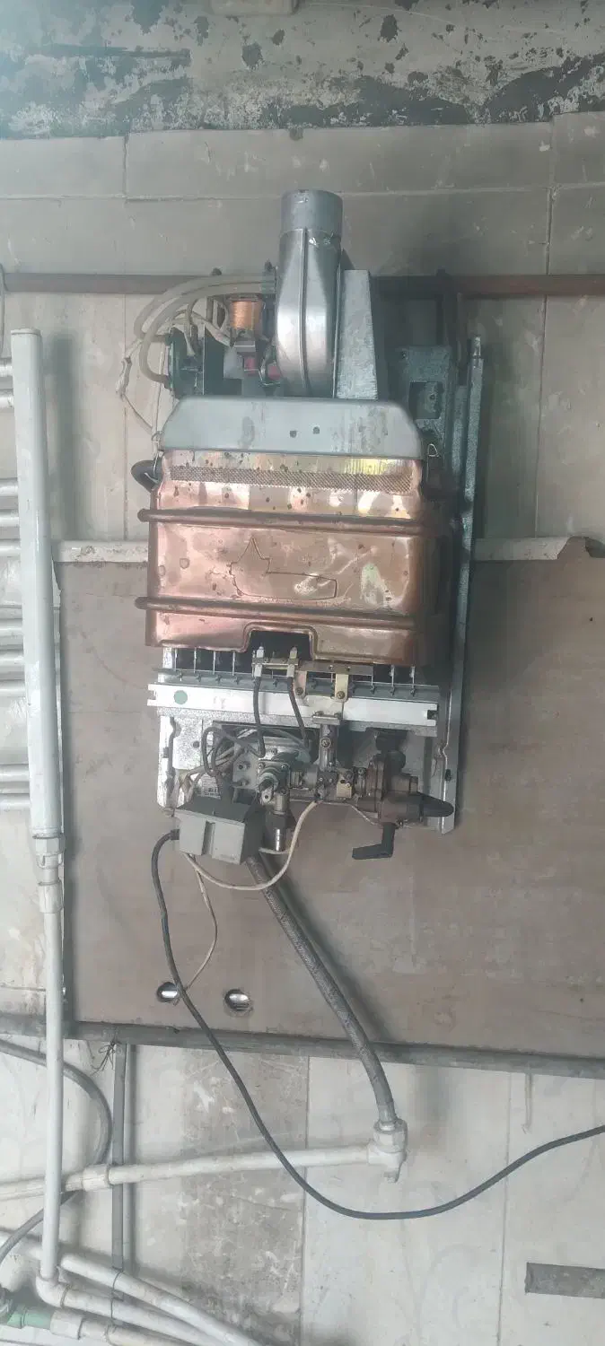 آبگرمکن دیواری بوتان  در حد نو|آبگرمکن، پکیج، شوفاژ|مشهد, شهید آوینی|دیوار