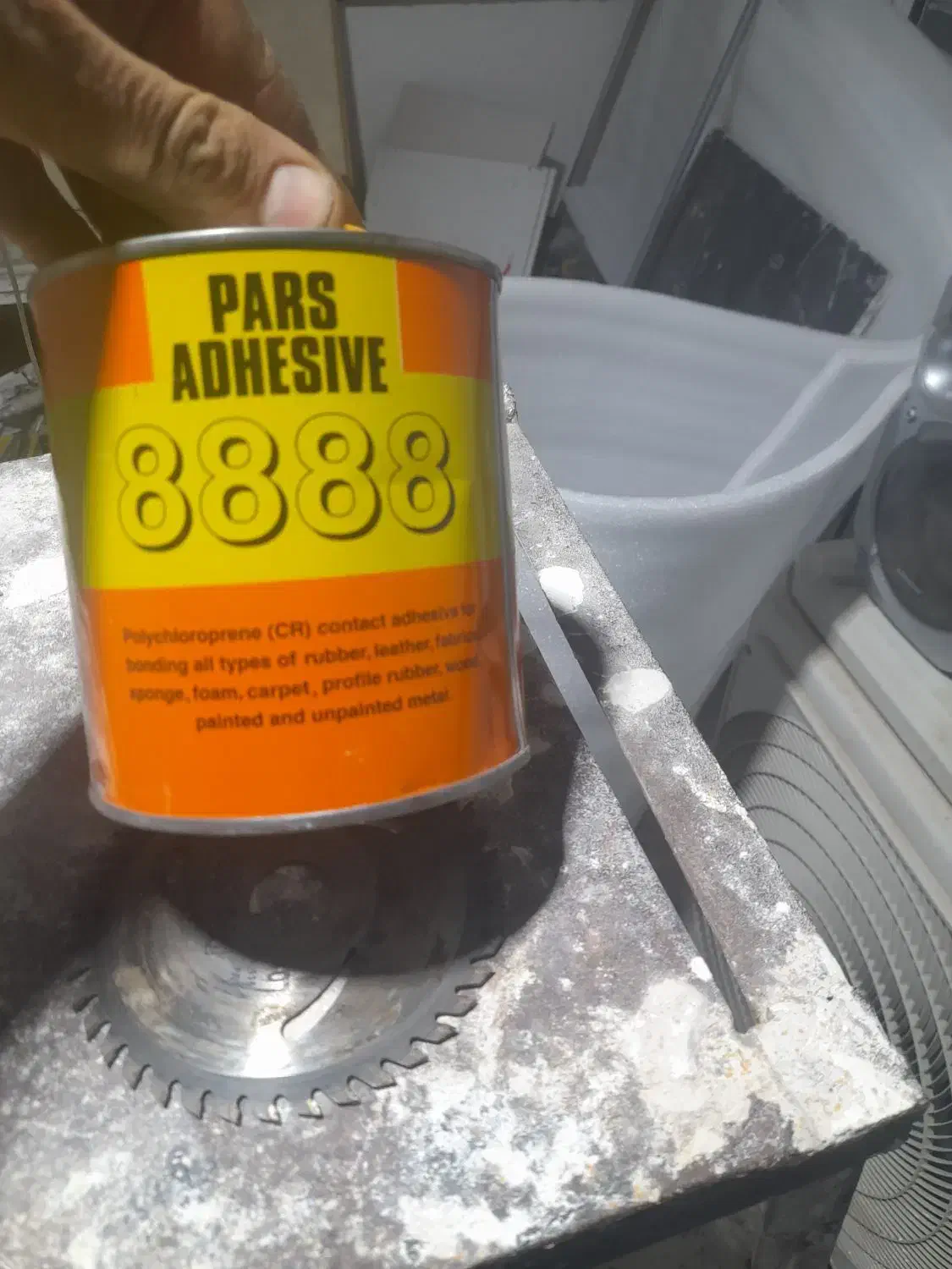 چسب اهن|ابزارآلات|قم, قلعه کامکار|دیوار