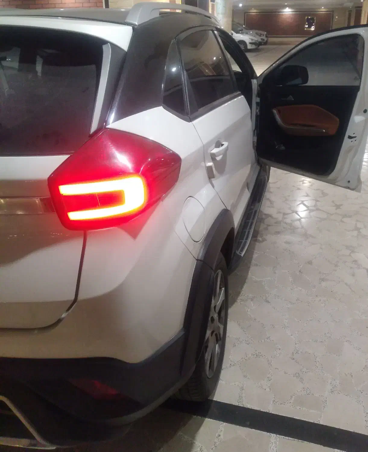 خودرو MVMX22 دنده ای اسپرت لاکچری|خودرو سواری و وانت|کرج, فاز ۵ مهرشهر|دیوار