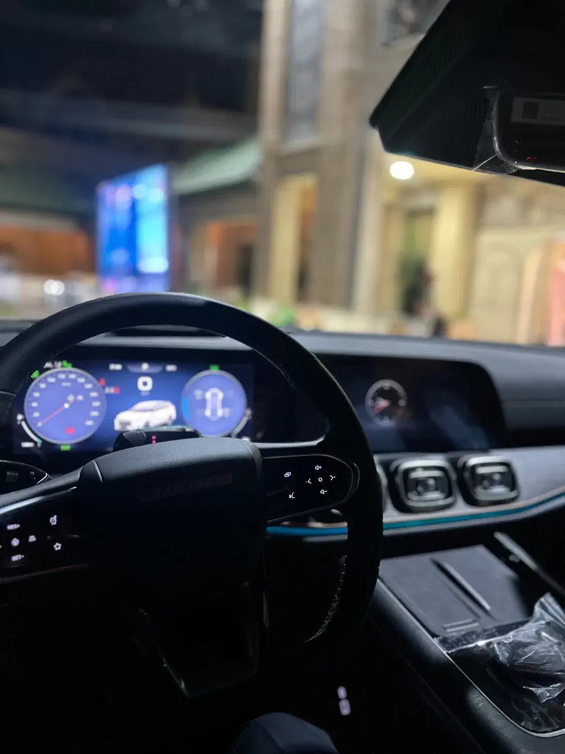 لوکانو|خودرو سواری و وانت|شیراز, دینکان|دیوار