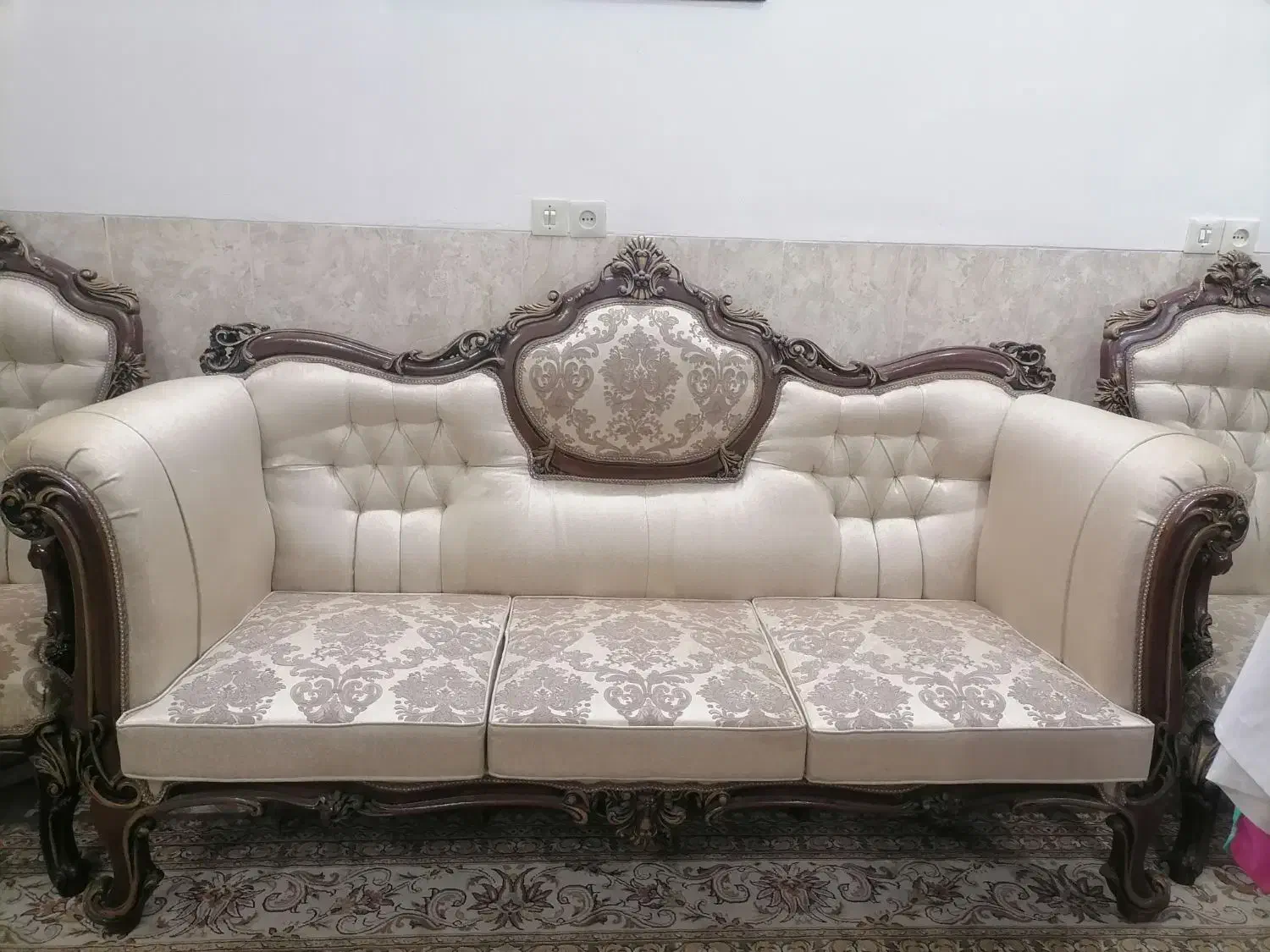 مبل سلطنتی|مبلمان خانگی و میز عسلی|یزد, |دیوار