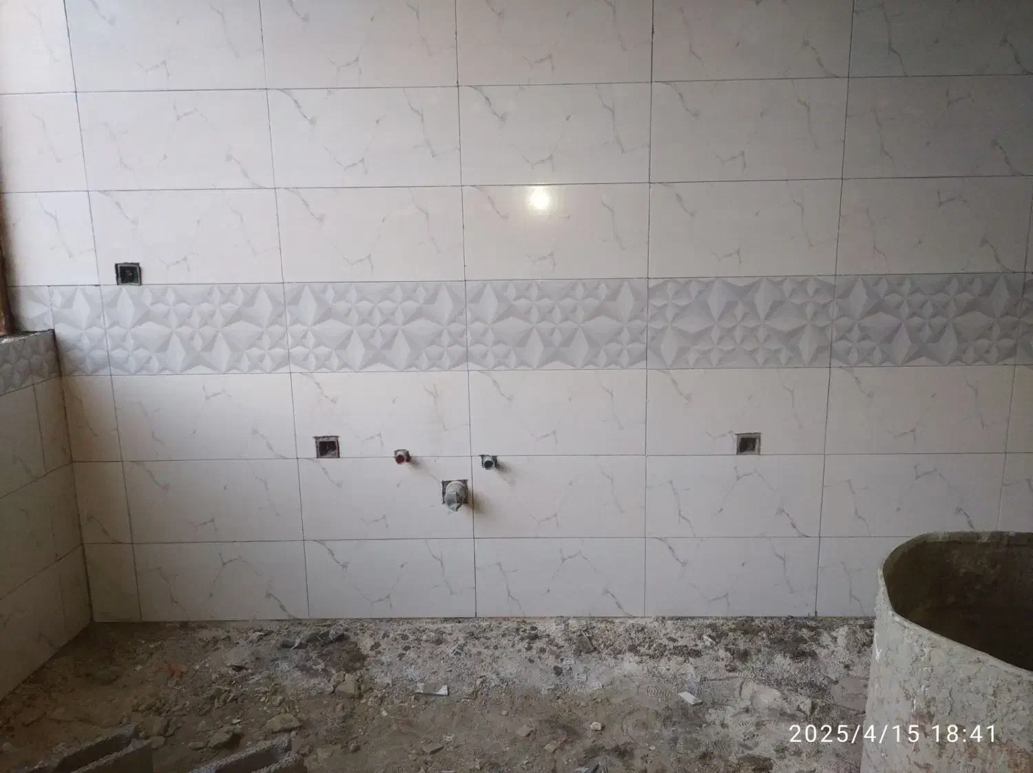 کاشیکاری کاشی کاری بنایی لوله کشی جوشکاری|خدمات پیشه و مهارت|اسدآباد, |دیوار