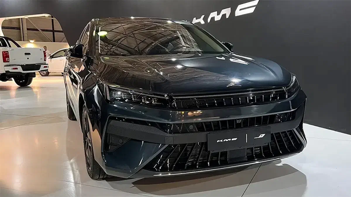 KMC-j7|خودرو سواری و وانت|همدان, |دیوار