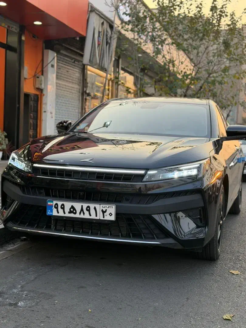 کی ام سی جی سون j7 مشکی مدل ۱۴۰۳ صفر خشک|خودرو سواری و وانت|تهران, شکوفه|دیوار