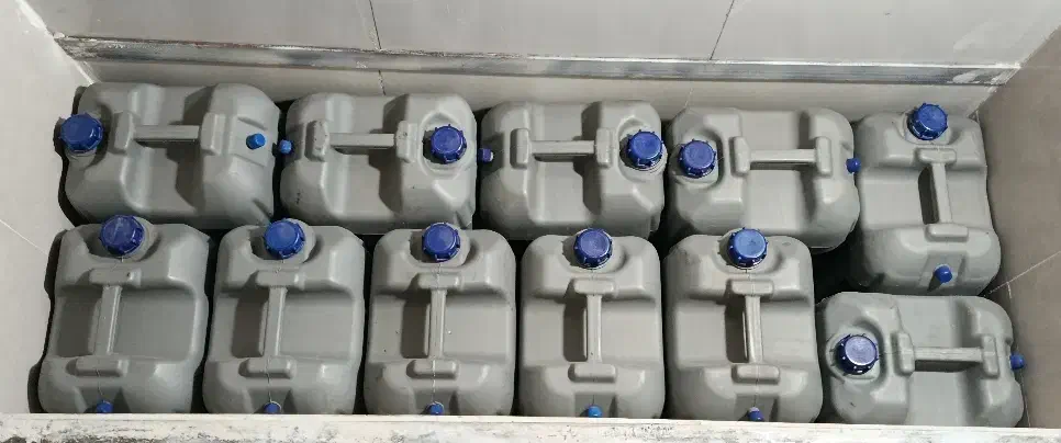 گالن|ظروف نگهدارنده، پلاستیکی، یکبارمصرف|مرند, |دیوار