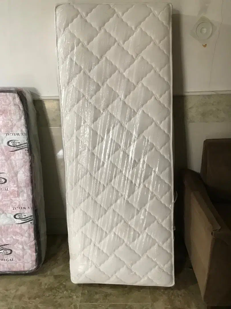 تشک تخت|تشک تختخواب|قم, انسجام|دیوار