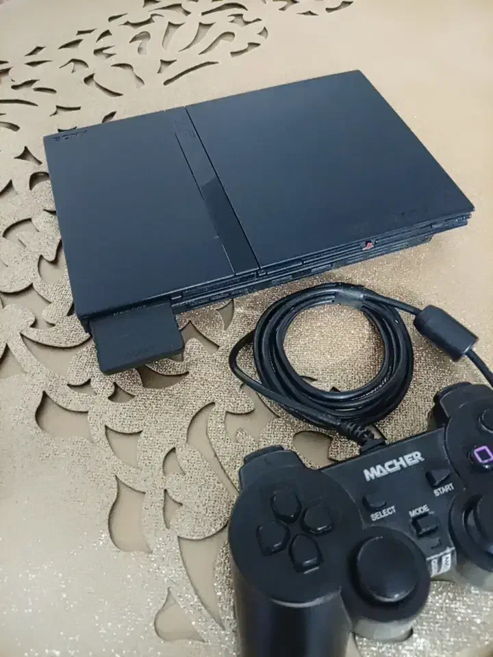 پلی استیشن 2 ps در حد صفر فلش خور و سی دی خور|کنسول، بازی ویدئویی و آنلاین|اردبیل, |دیوار