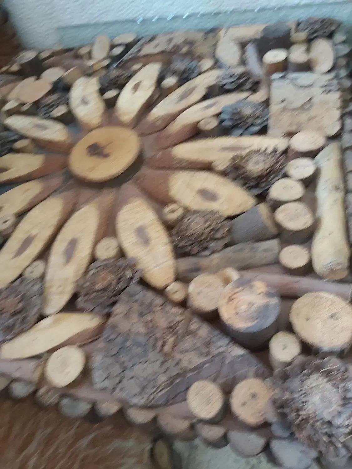 میز و صندلی چوبی دست ساز|میز و صندلی غذاخوری|اندیشه, اندیشه فاز ۴|دیوار