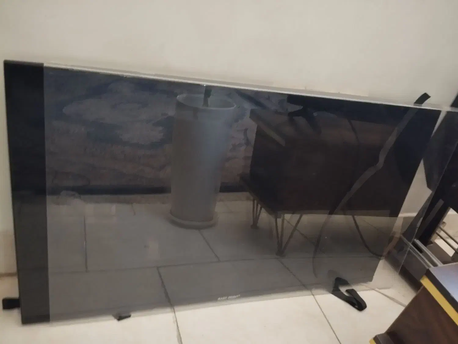 تلویزیون ال ای دی 43 اینچ|تلویزیون و پروژکتور|صدرا-فارس, فاز ۱|دیوار