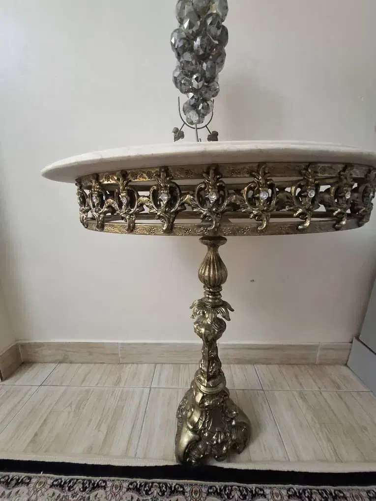 اینه کنسول آلومینیومی ابکاری برنز|بوفه، ویترین، کنسول|تهران, نیروی هوایی (پیروزی)|دیوار