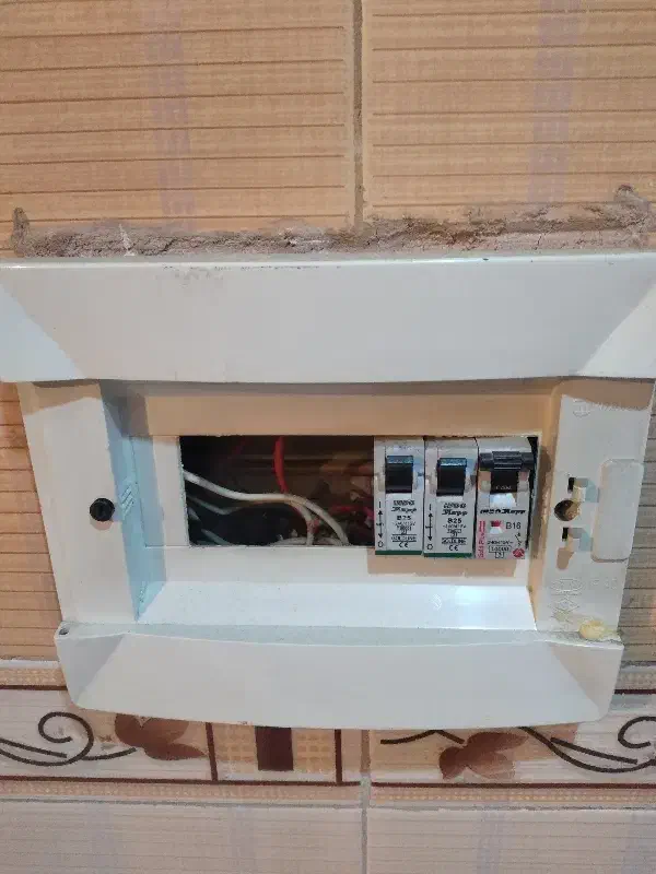 برقکاری ساختمان وتعمیرات مرتبط در سریعترین زمان|خدمات پیشه و مهارت|تهران, دروازه شمیران|دیوار