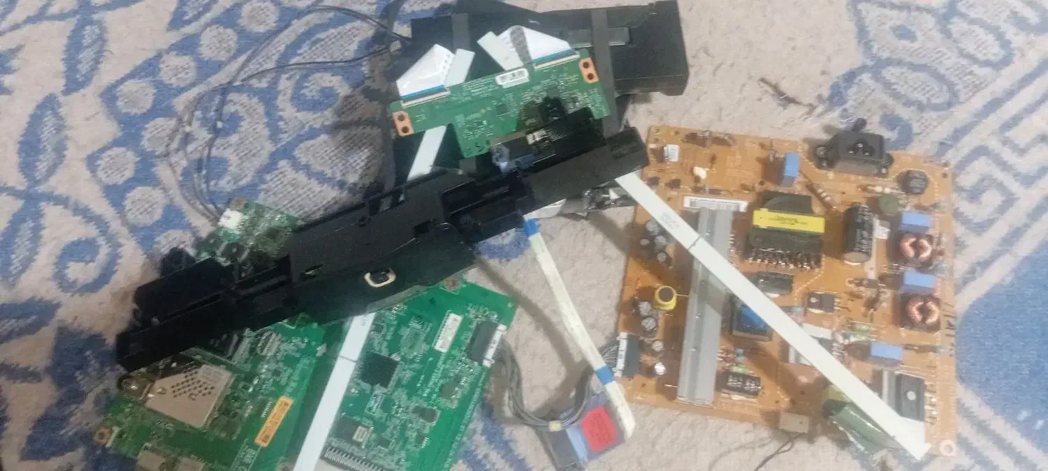 یک مادربرد ال جی|قطعات و لوازم جانبی رایانه|ارومیه, |دیوار