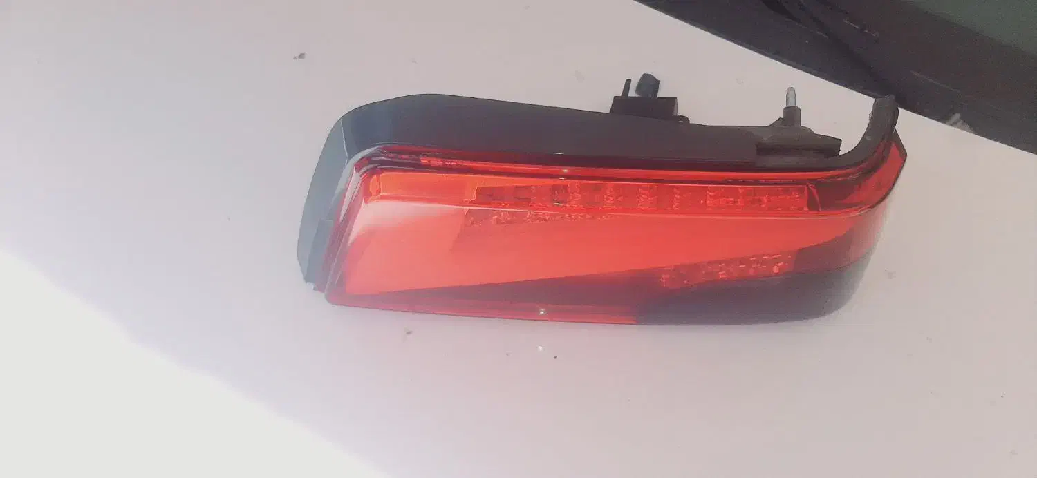 چراغ خطر اسپرت تیک ۴۰۵|قطعات یدکی و لوازم جانبی|شریف‌آباد, |دیوار