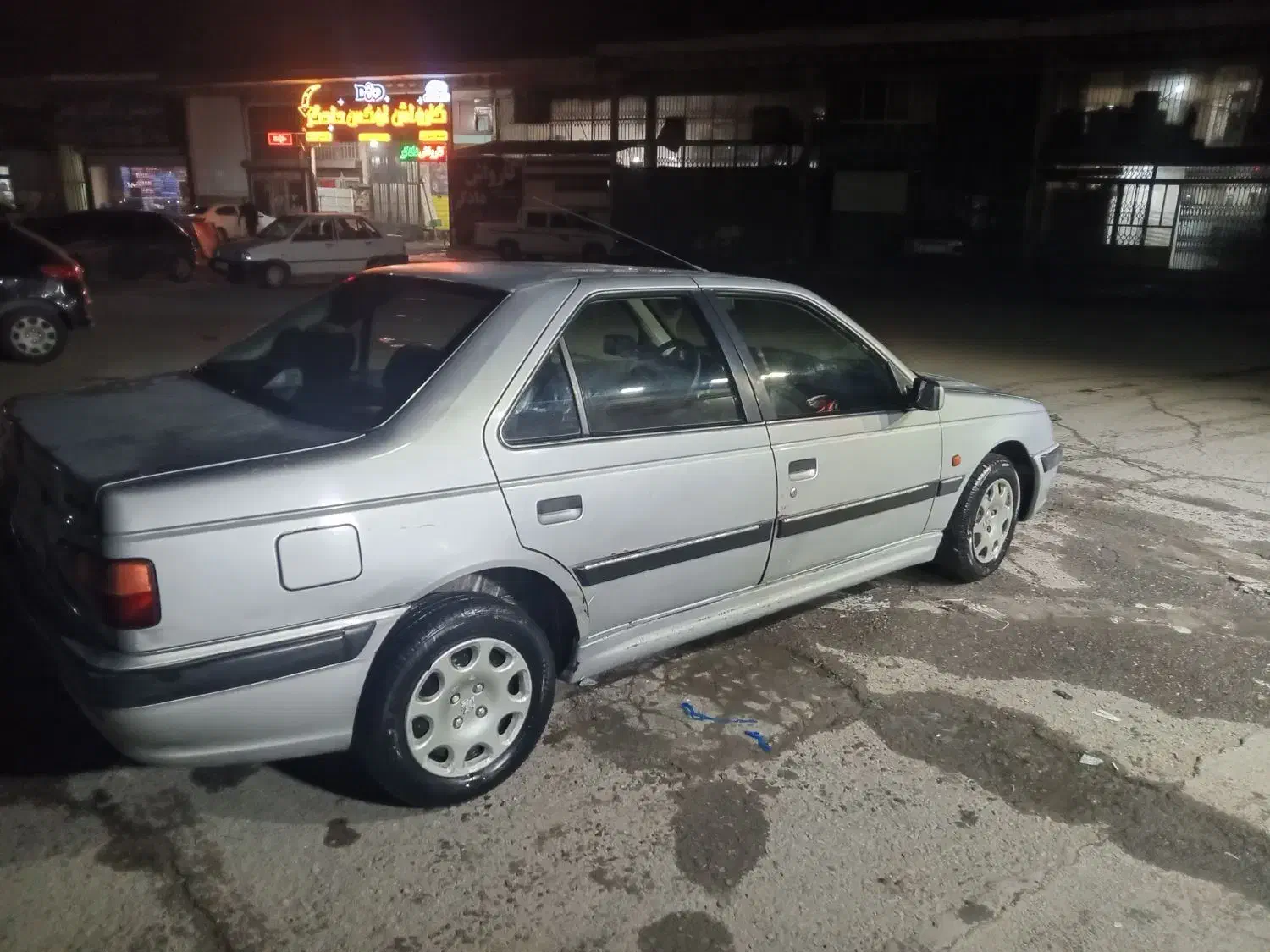 پژو پارس|خودرو سواری و وانت|اراک, |دیوار