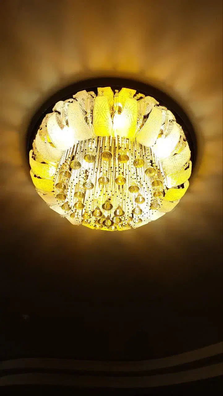 لوستر|لوستر و چراغ آویز|فولادشهر, B4|دیوار