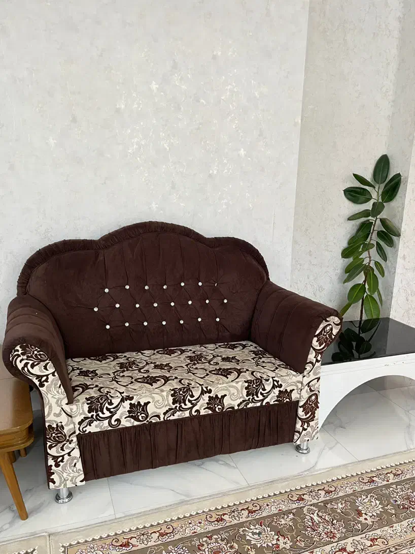 مبل۹نفره راحتی تمیز|مبلمان خانگی و میز عسلی|بوکان, |دیوار