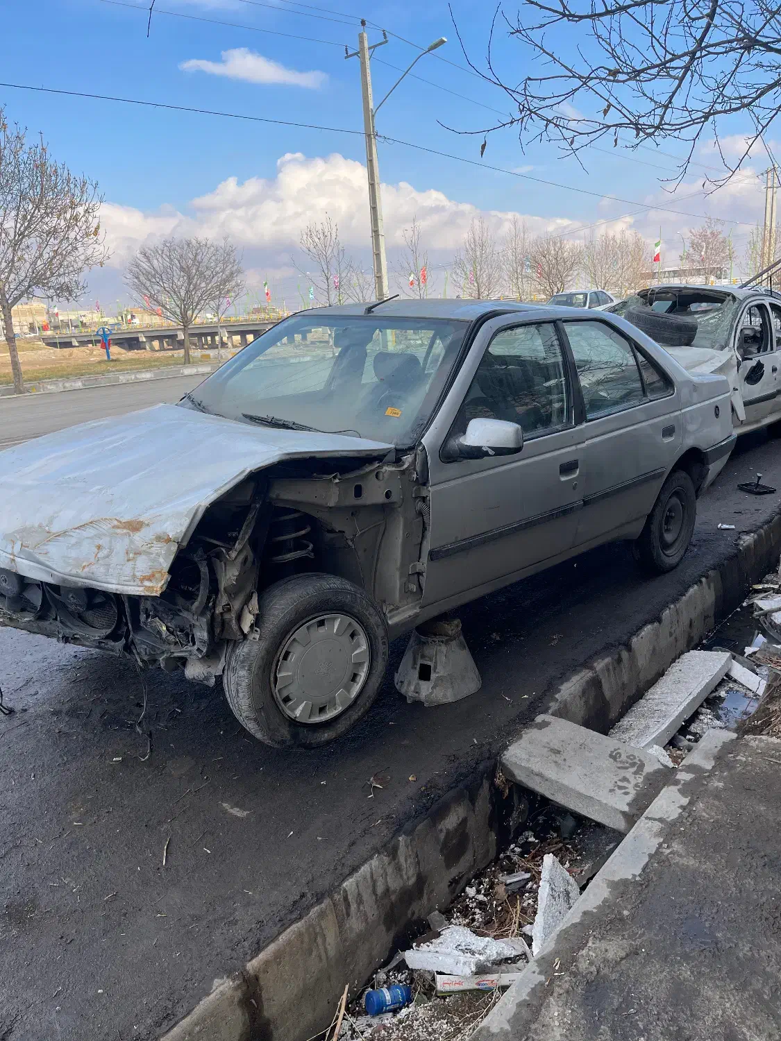 پژو مدل ۸۶ تصادفی|خودرو سواری و وانت|میاندوآب, |دیوار