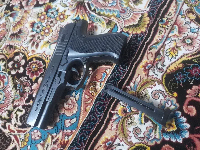 تفنگ ساچمه|اسباب‌‌بازی|قم, شهرک امام حسن|دیوار