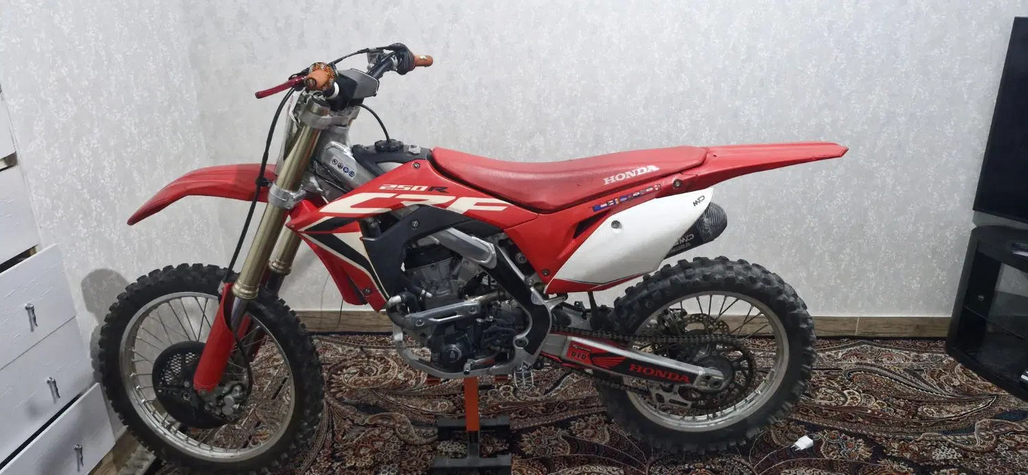 crf 250|موتورسیکلت|تهران, حر|دیوار