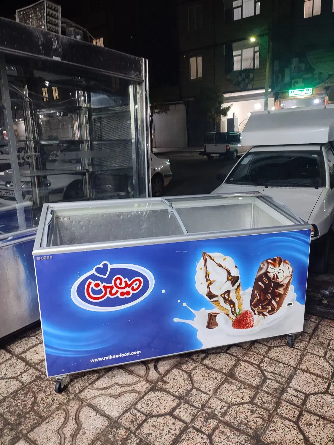 فریزر صندوقی 600لیتری اگور در حد نونو|فروشگاه و مغازه|نسیم‌شهر, |دیوار