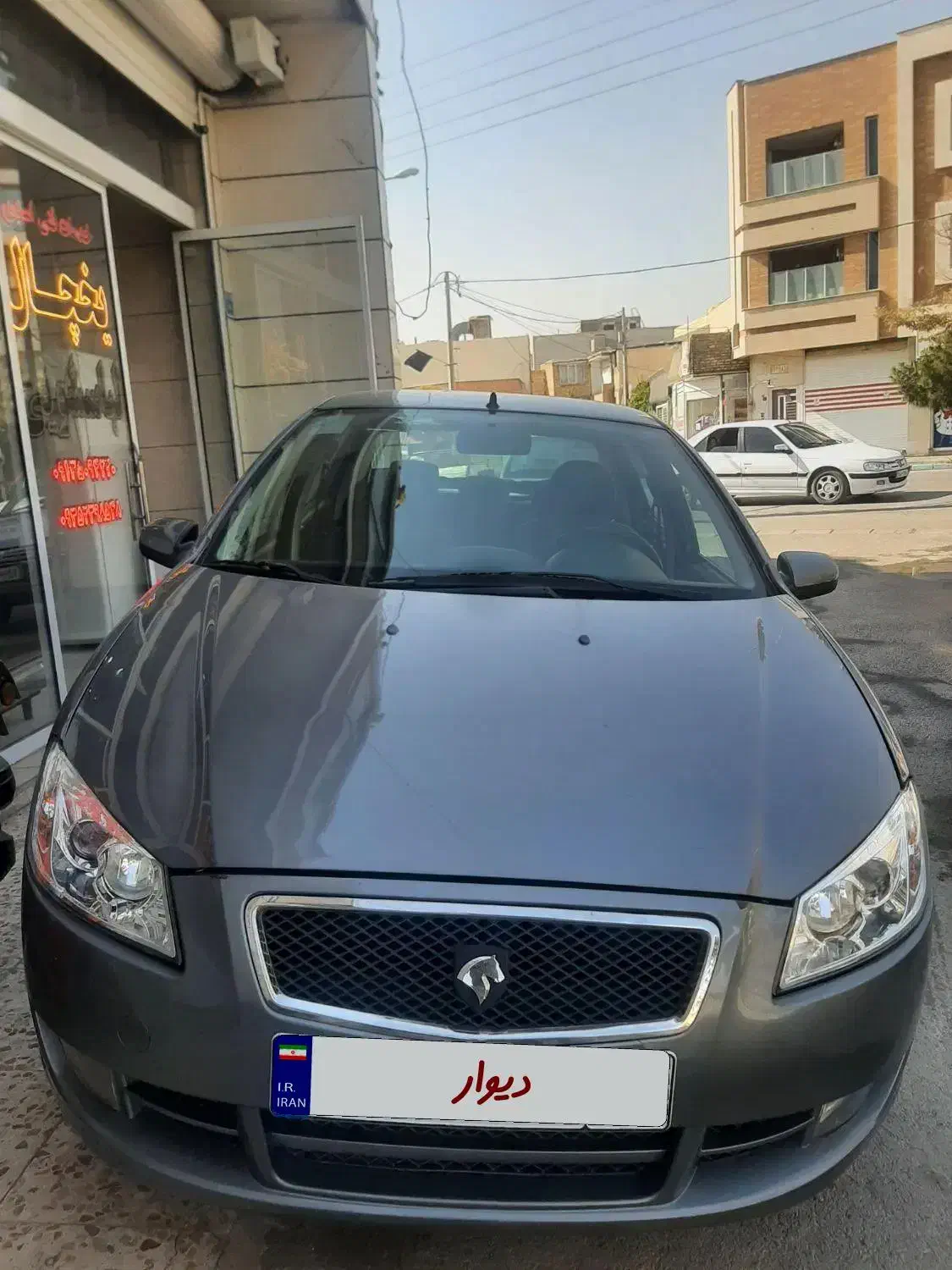 رانا ۹۸ بدون رنگ|خودرو سواری و وانت|اصفهان, ملکشهر|دیوار